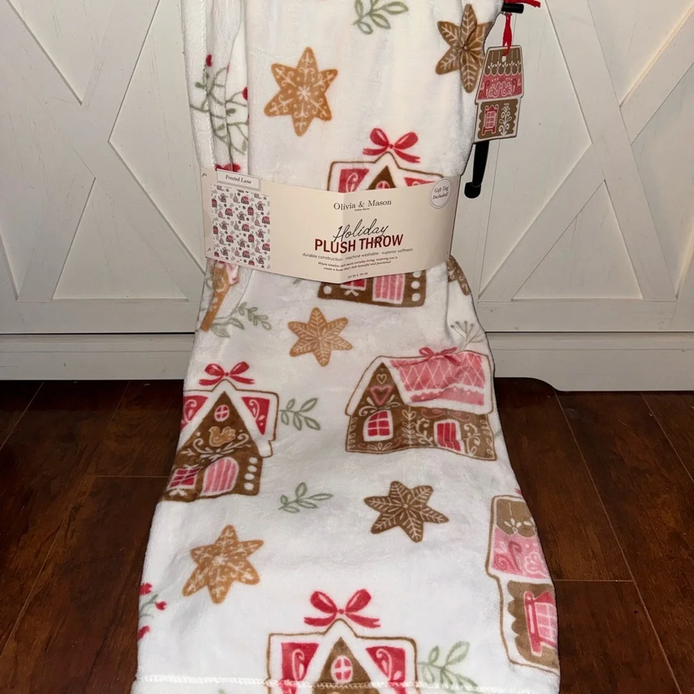 Gingerbread Village Plush Throw Blanket